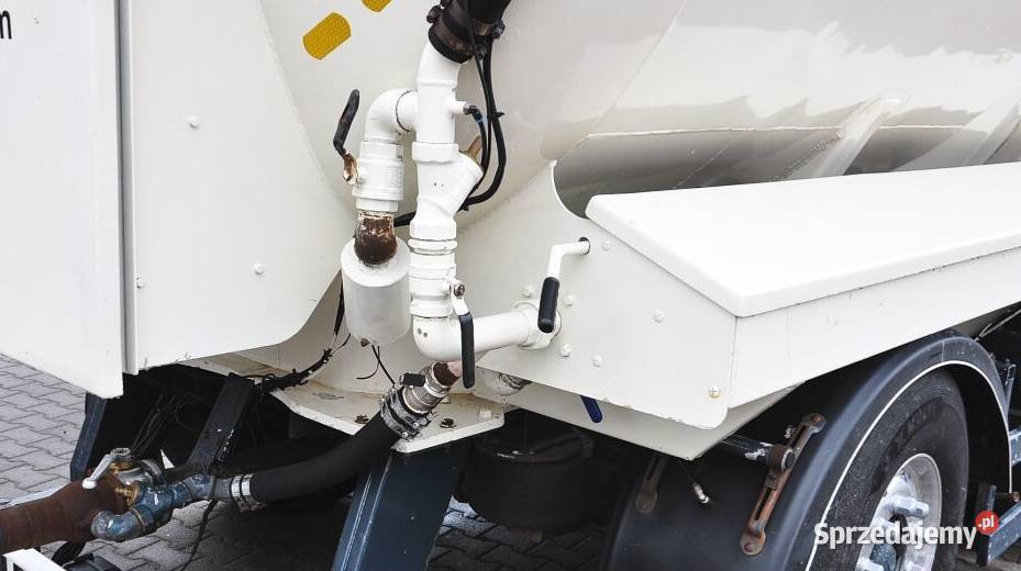 Naczepa do paszy 7 kom 3 osie mazowieckie Warszawa