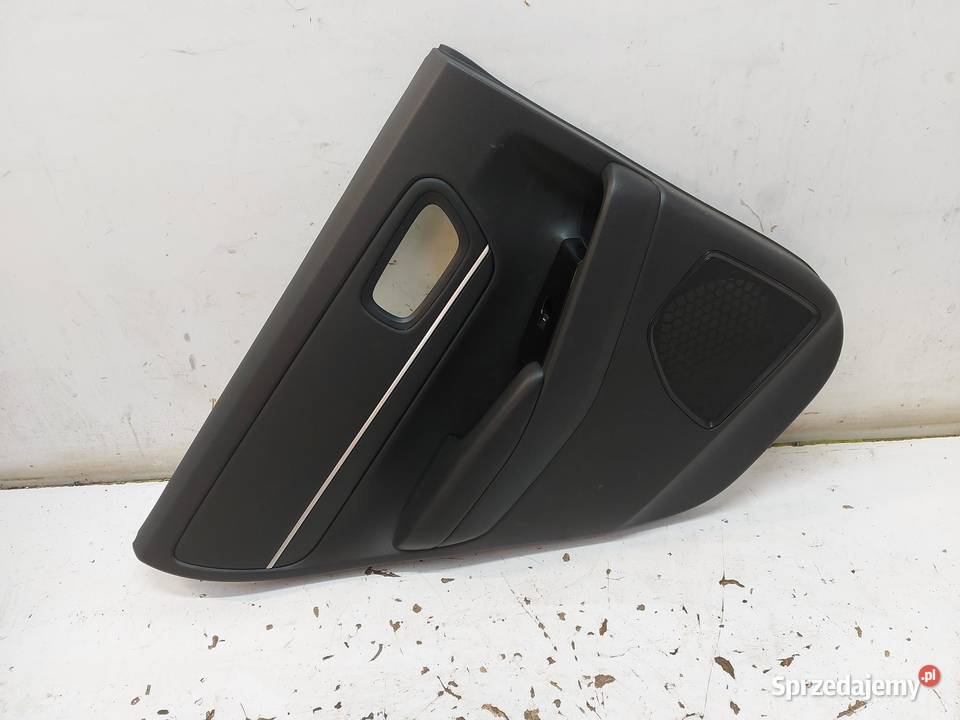 Honda HRV III eHEV 2022r TAPICERKA BOCZEK DRZWI sprzedam