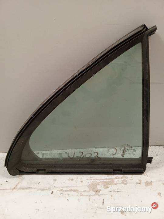 Szyba Trójkątna Prawa Tylna Mercedes W203 00 wielkopolskie Bralin