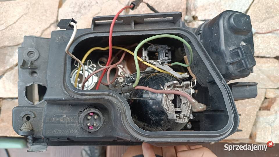 Lampy przednie soczewkowe hella Audi A6 C4 Lampy przednie Orzesze