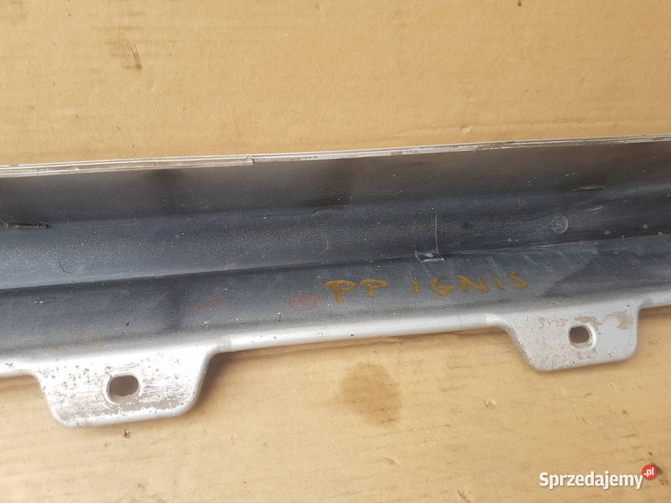 Suzuki Ignis FH SPORT Listwy osłona zewnętrzna listwy boczne Karoseria Motoryzacja Legnica