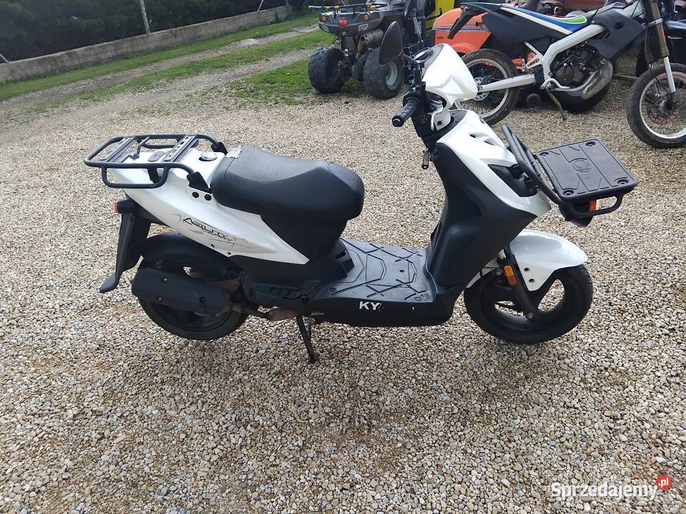 3 skutery Kymco Agility Carry 50 4t na dostawy Rok produkcji 2022 sprzedam