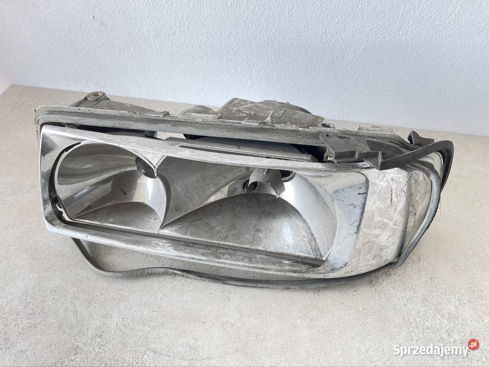 Audi 90 lampa przednia lewa części lampy Części samochodowe Chełm sprzedam