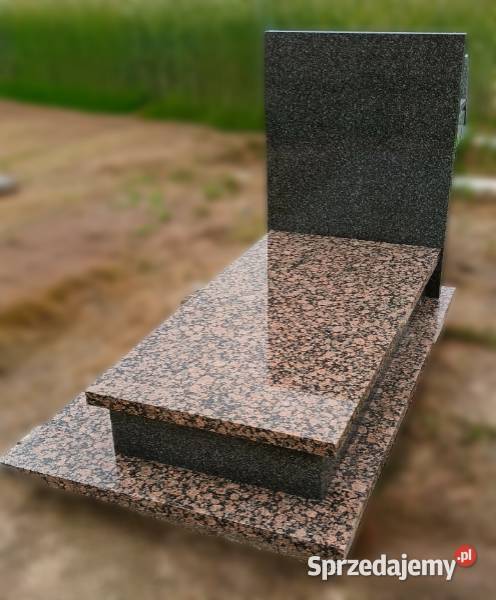 Nagrobki nagrobek pomnik kamieniarstwo Bożatki