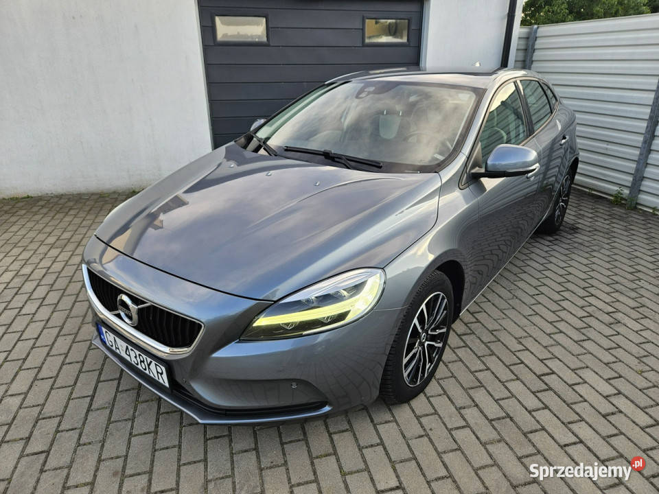 Volvo V40 20 120 2019r LED super wnętrze NAVI Gdynia