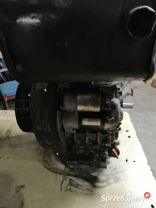 Silnik Yanmar L90 wałek stożek 2026mm