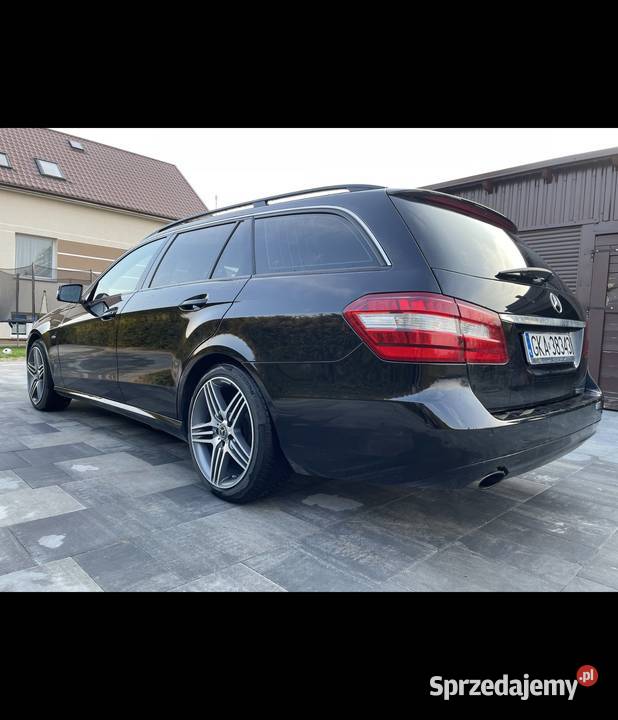 Mercedes E klasa 2010r w212 18 benzyna maly Żukowo