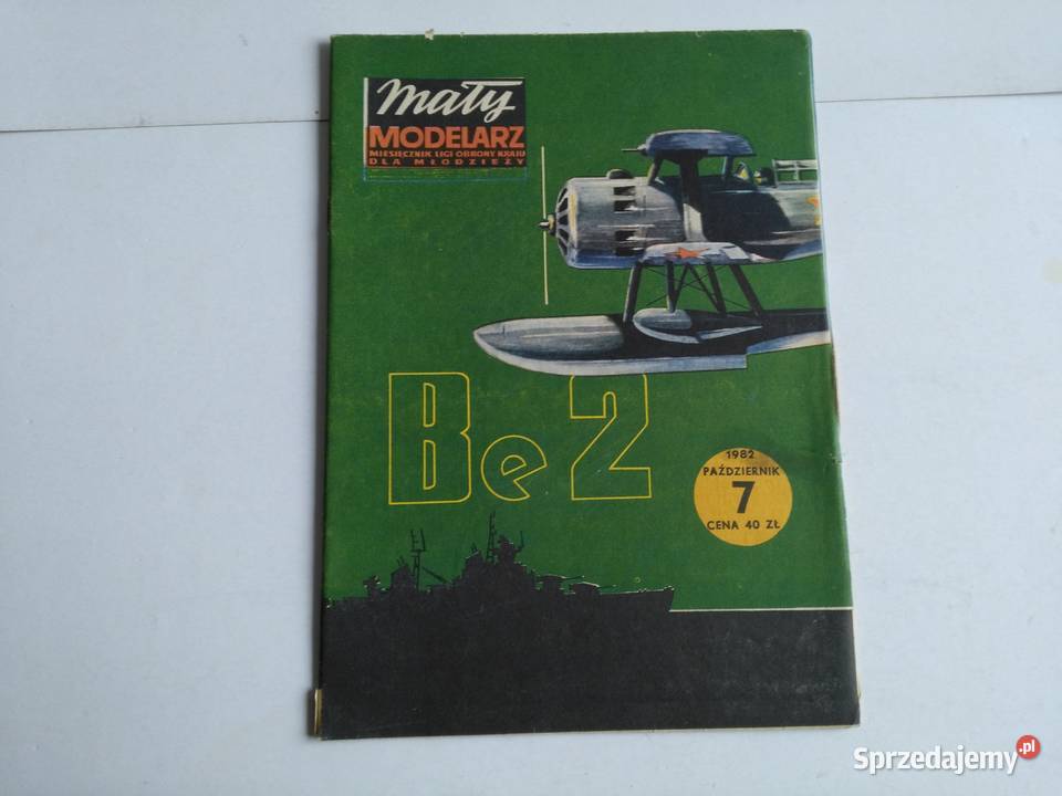 Mały Modelarz 71982 Radziecki samolot pokładowy Dąbrowa Górnicza