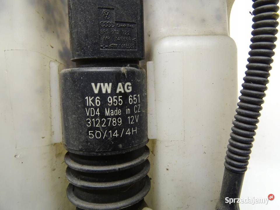 ZBIORNICZEK ZBIORNIK PŁYNU SPRYSKIWACZY AUDI A3 Zbiorniki płynu do spryskiwaczy