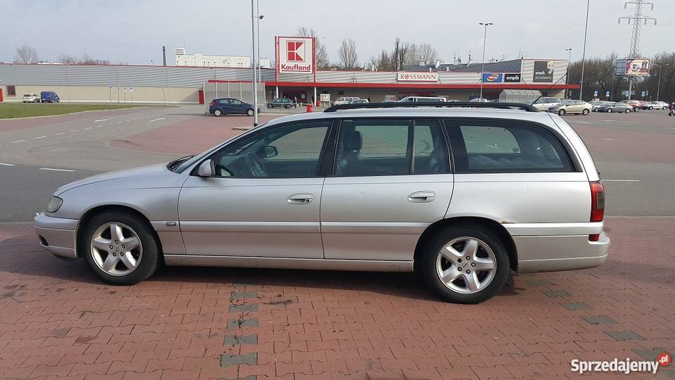 Opel Omega C Kombi 25 DTI bezpośrednio podgrzewane fotele Warszawa sprzedam