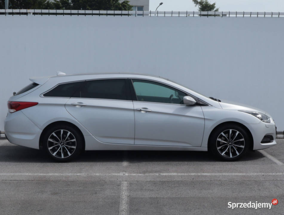 Hyundai i40 17 CRDi Rok produkcji 2016 Lublin sprzedam