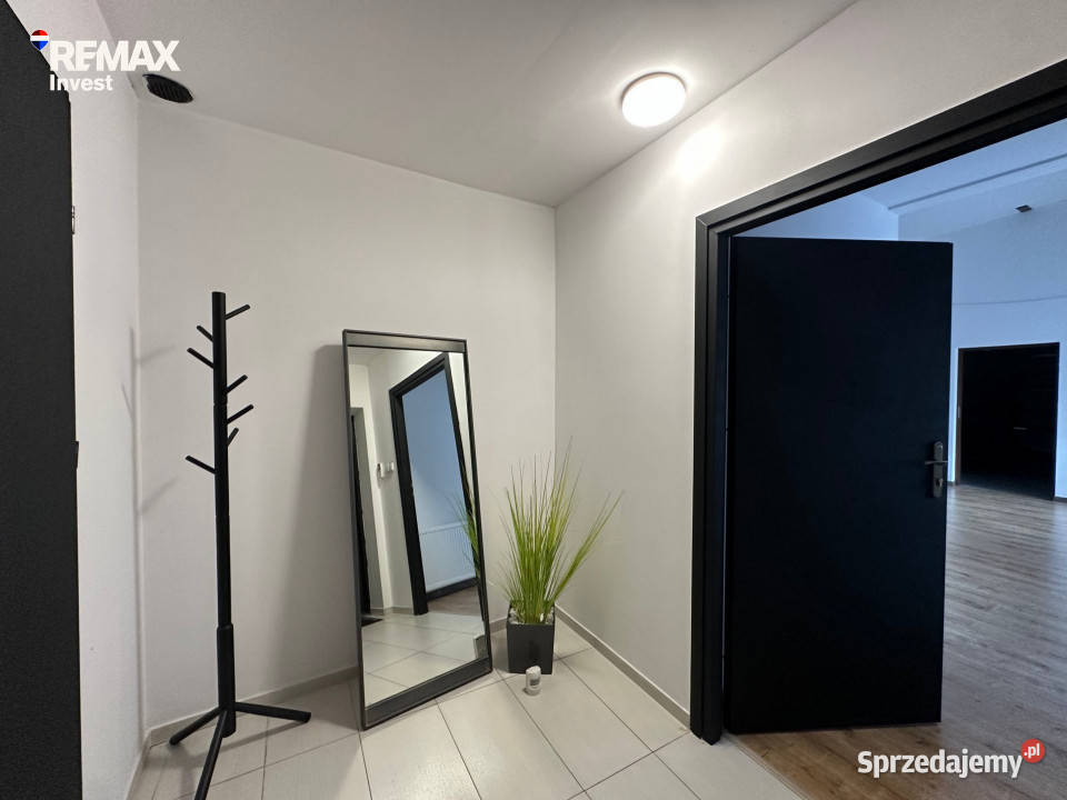 Hala magazynowa z biurem 216 m BielskoBiała Wynajem Bielsko-Biała