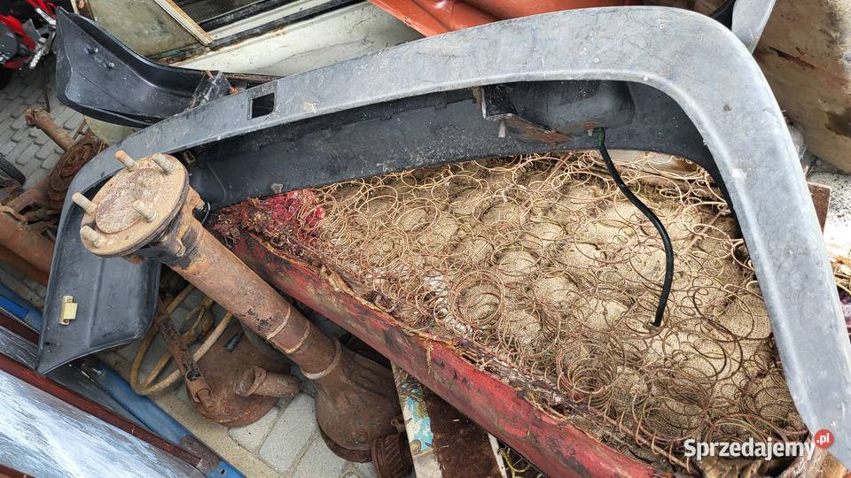Zderzak plastik Maluch 126p Krosno