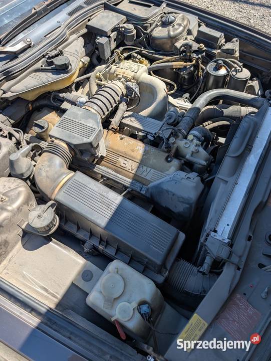 BMW E32 735i Poręba Wielka sprzedam