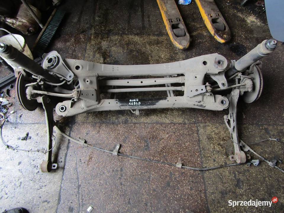 ZAWIESZENIE OŚ TYŁ TYLNA BELKA AURIS II KOMBI Zestawy zawieszenia