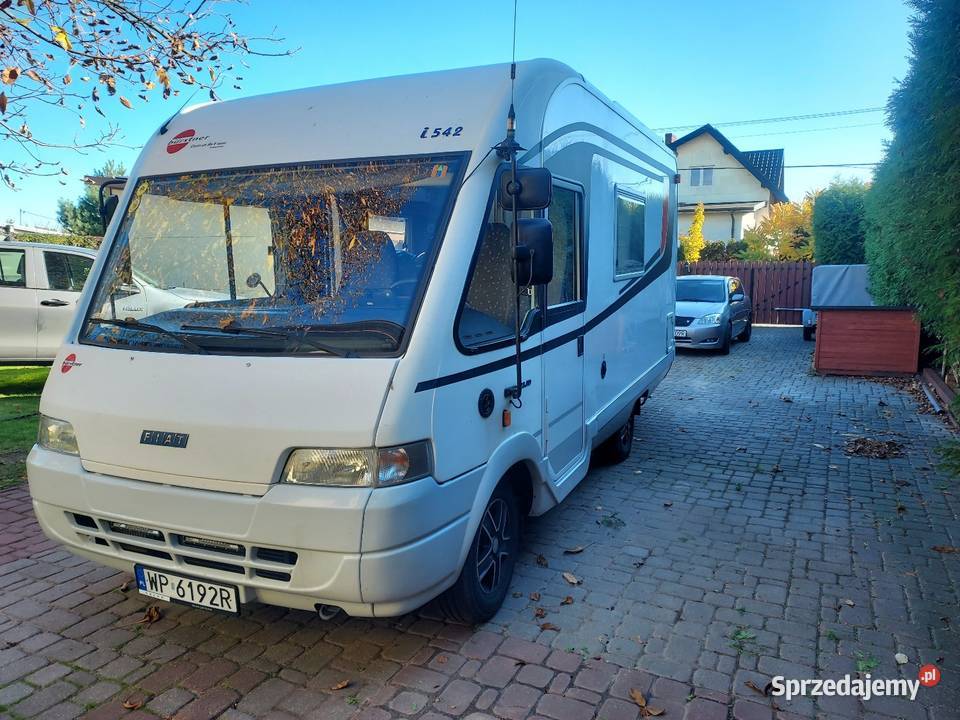 Kamper Burstner i542 Integra 28 JTD Płock