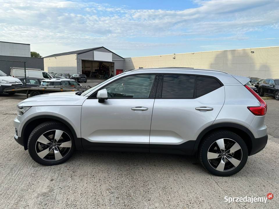 VOLVO XC40RDESIGN AWD 20 D4 190 SUV FV 23 Wojkowice sprzedam