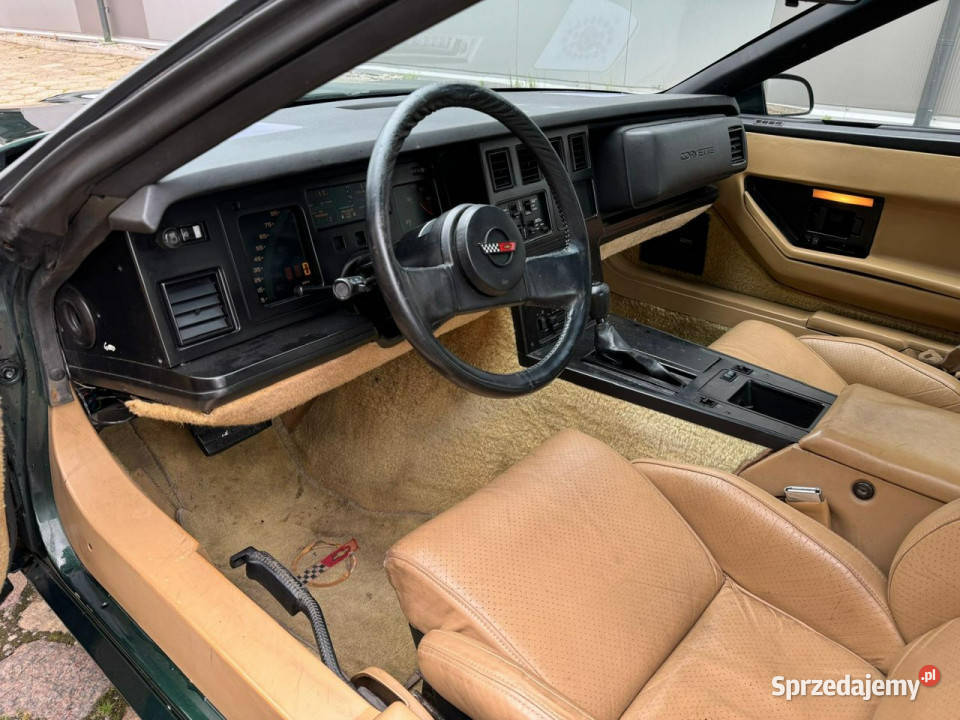 Chevrolet Corvette 1984 Corvette C4 Targa Stan Rok produkcji 1984 Koszalin