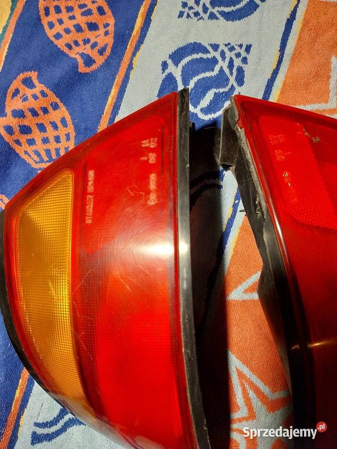Lampy tylne Mazda 323F BA Sedan Kraków