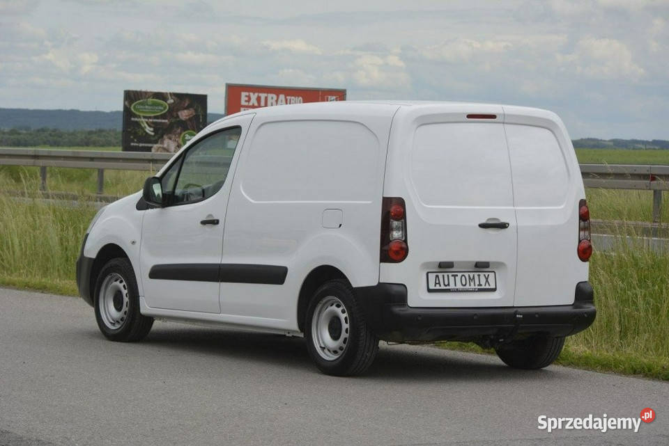 Peugeot Partner 16Benzyna doinwestowany klima komputer pokładowy Peugeot Sędziszów Małopolski
