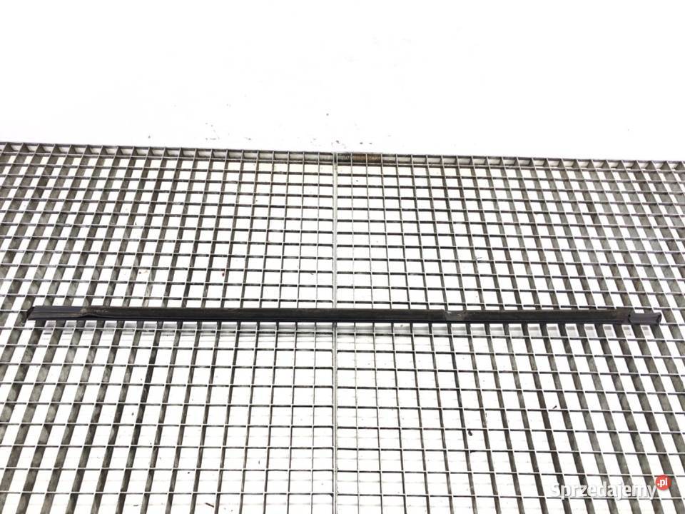 LISTWA ZGARNIAJĄCA TYŁ PRAWA BMW F01