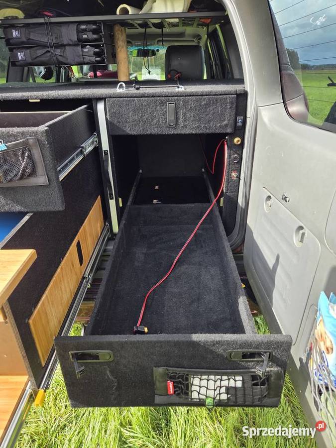 Toyota Land Cruiser 120 30 D auto wyprawowe Kamionki