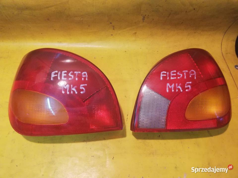 lampy tył komplet Ford Fiesta MK5 r9901 Piotrków Trybunalski