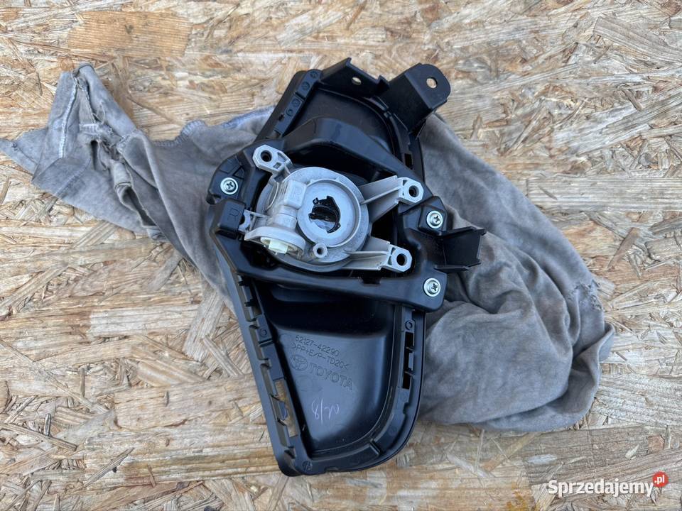Kratka zderzaka przód prawa halogen Toyota rav4 Międzychód