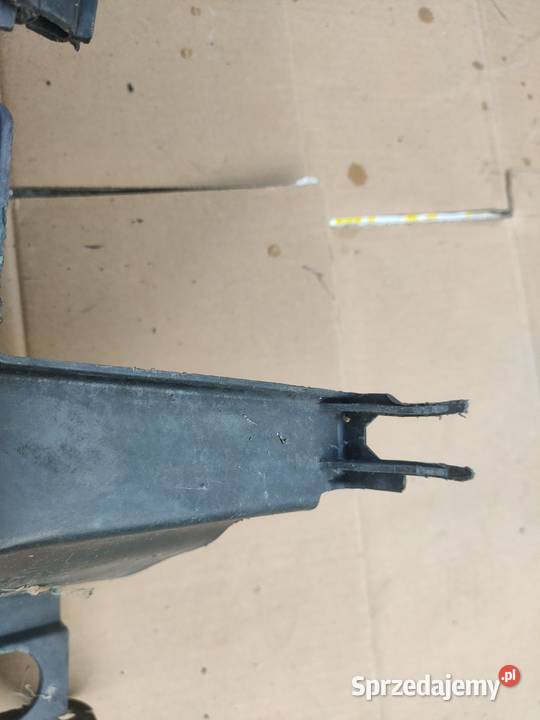 Osłona zderzak przód Volvo V70 II obudowa małopolskie Spytkowice