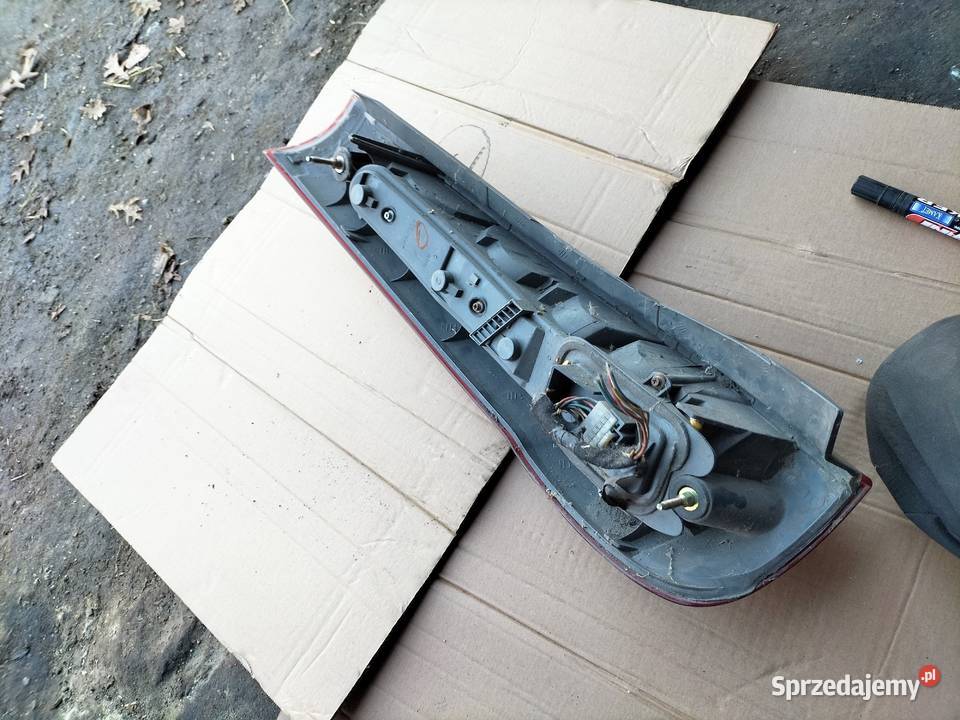 FIAT PINTO MK1 MK2 LAMPA TYŁ TYLNA PRAWA Kamień-Kolonia
