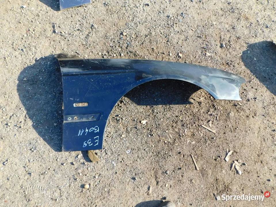 BMW E39 błotnik B0411 WYSYŁKA Żory sprzedam