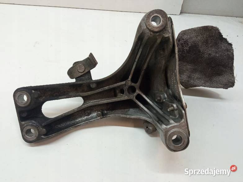 ŁAPA WSPORNIK 8K0199308BH 30 TDI Audi A4 IV