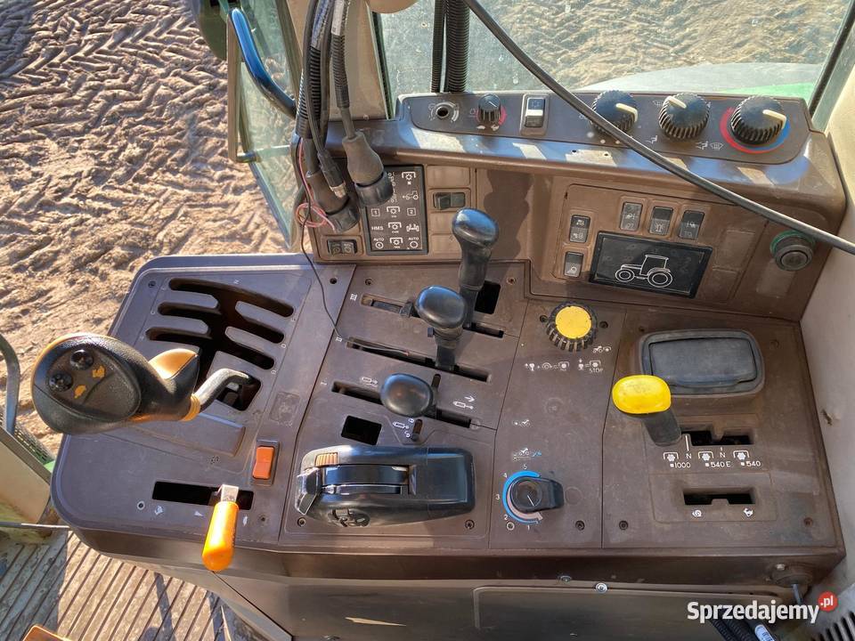 Ciągnik John Deere 6920 Komorze sprzedam
