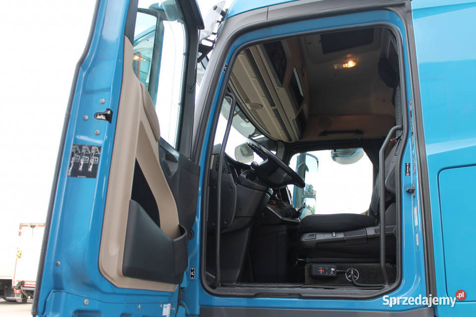 Ciągnik Eur 6 Mercedes Ciągniki siodłowe sprzedam