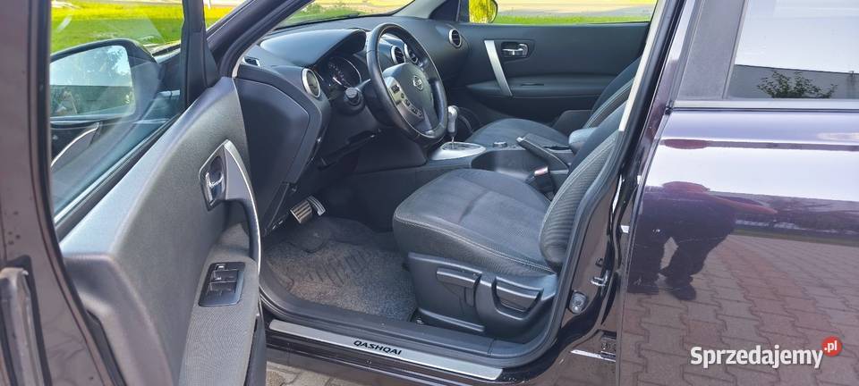 Nissan tecna automat napęd na 4 koła panorama przyciemniane szyby