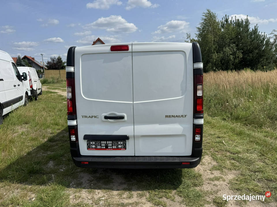 Renault Trafic 20DCI 120 L2h1 DŁUGI Klima PDC manualna Renault sprzedam