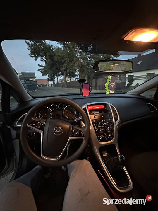 Opel astra 2011 r 17cdti Kombi Wydorowo