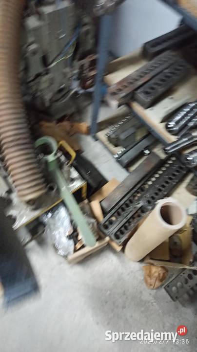 osłona plastikowa do mechanizmu posuwu duże do 4 Kłodawa