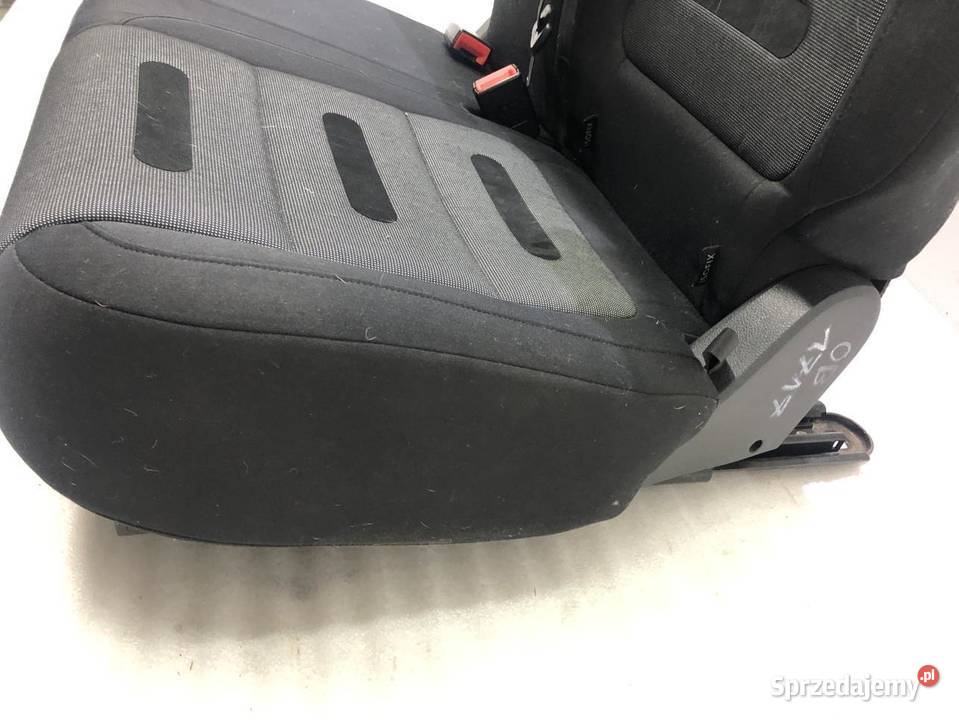 FOTEL LEWY TYŁ VW TIGUAN 5N sprzedam