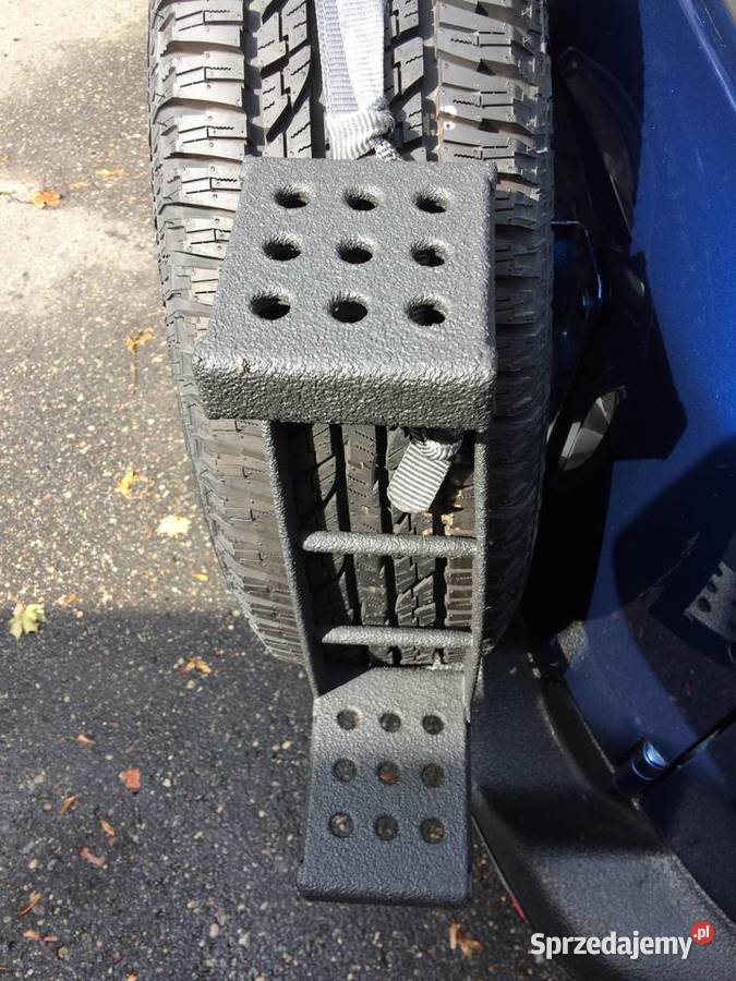 Stopnie schodki DG na koło zapasowe terenówki