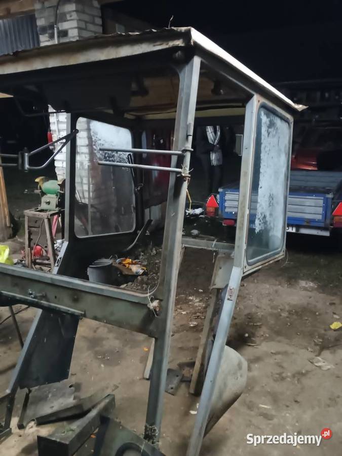 Kabina Kunów ursus c330 c325 c328 c360 Kabina i karoseria Wola Gułowska