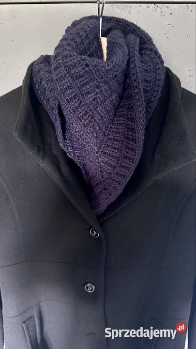Ciepła chusta szydełkowa sprzedam