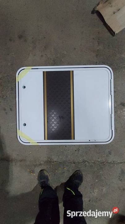 Kamper drzwi go garażu Jelenia Góra