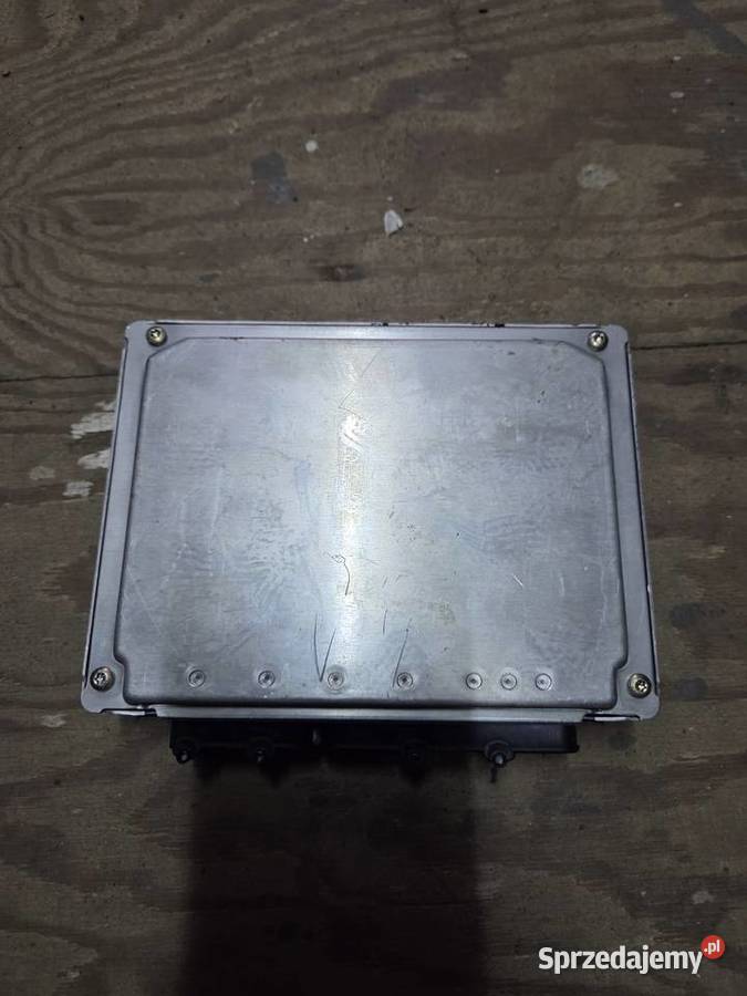 Sterownik silnika Audi A6 C5 4b0 907 557 a osobowe Łagów