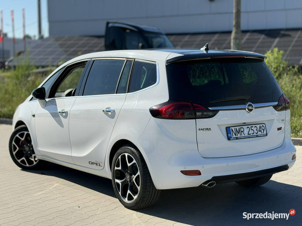 Opel Zafira 20 CDTI 165 LED 7 OSOBOWY Nawigacja bluetooth warmińsko-mazurskie Mrągowo sprzedam