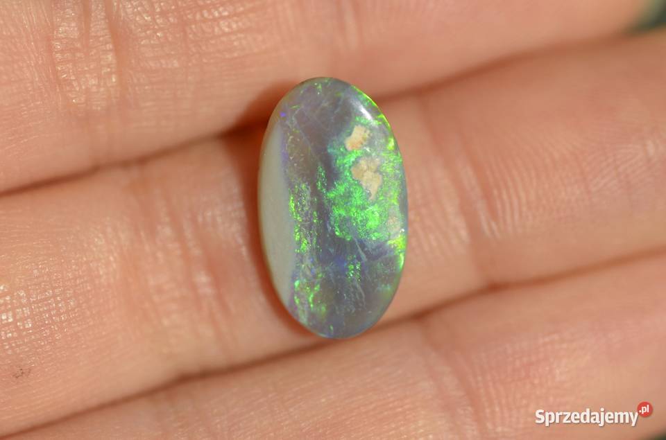 naturalny opal australijski szary