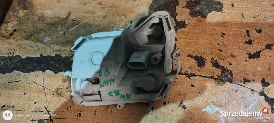 Wkład lampy tył prawy A4 B7 Avant zewnętrzna Lubin