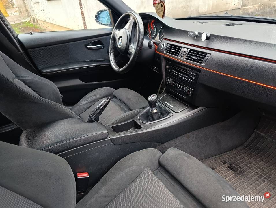 BMW E90 318i 20 129 Damasławek