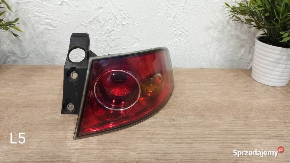 Lampa Prawa Tył SEAT IBIZA L5 Radzyń Podlaski