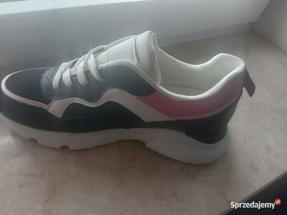 Buty nowe rozmiar 41 małopolskie Kraków